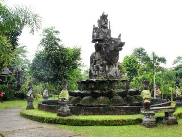 Taman Wisata Lembu Putih Taro: Sapi Suci Dekat Ubud yang Jarang Masuk Itinerary