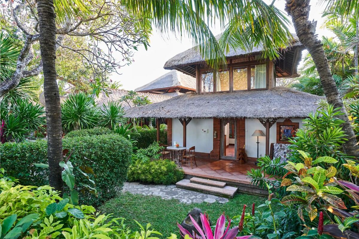 Tandjung Sari Sanur: Staying at Bali's First Boutique Hotel, Open Since 1962