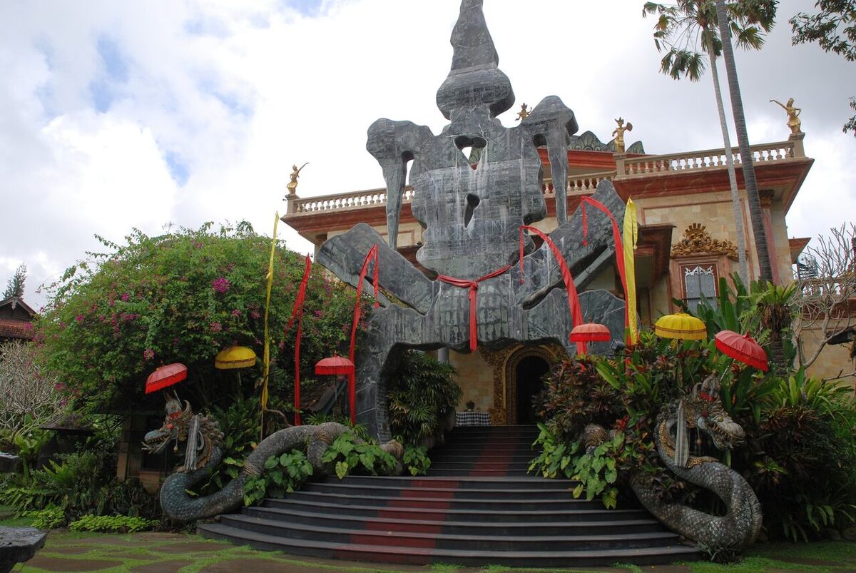 The Blanco Renaissance Museum: An Art Palace on Campuhan Hill, Ubud