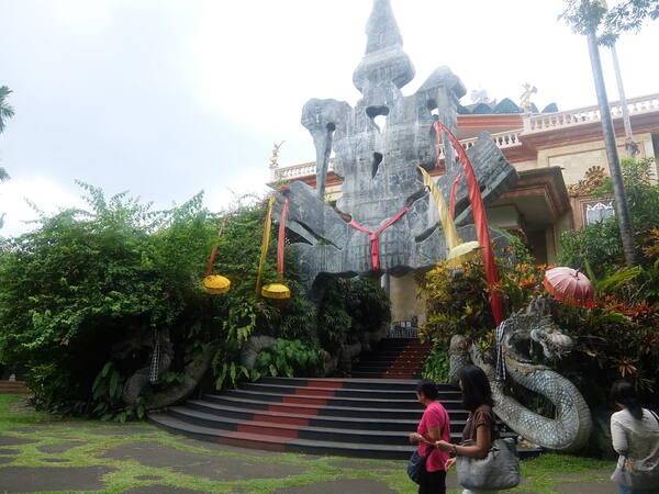 The Blanco Renaissance Museum: Istana Seni di Bukit Campuhan, Ubud