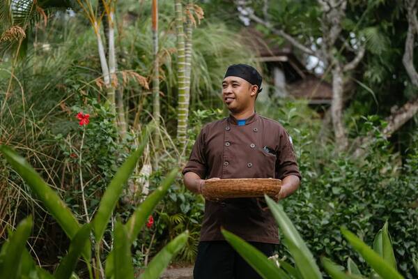 The Damai, Lovina: Resor Butik Perbukitan dengan Kebun Organik