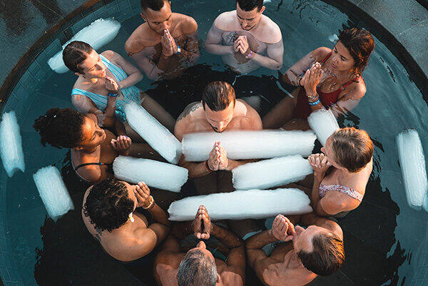 The Istana Uluwatu: Sauna, Ice Bath, dan Kolam Infinity di Tebing Pecatu