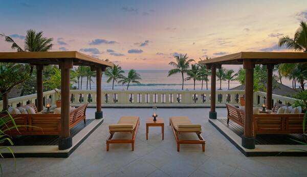 The Legian Seminyak, Bali – Ikon All-Suite yang Tenang di Tepi Pantai Petitenget