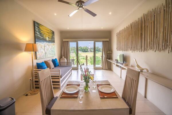 The Lovina Bali: Suite Berdapur atau Villa Kolam, Cocok untuk Siapa?
