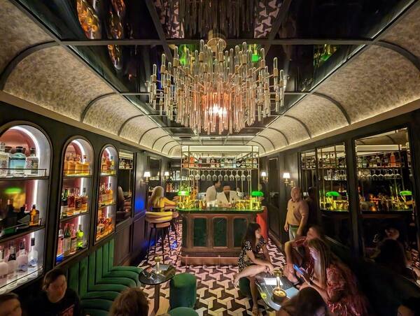 The Mailroom Canggu: Berawa’s Key-Only Speakeasy — Opening Hours, Cocktail Prices & How to Book