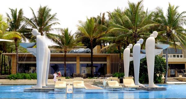 The Mulia, Mulia Resort & Villas Nusa Dua: Kemewahan Tepi Pantai Geger