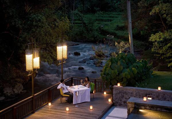 The Samaya Ubud, Sayan: 19 Vila Kolam Pribadi & Makan Malam di Tepi Sungai Ayung