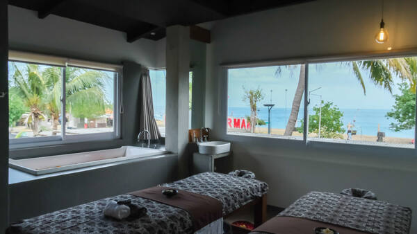 Theta Spa by the Sea Sanur: Pijat Bali & Relaksasi Bernilai Tinggi