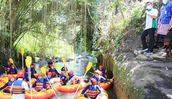 Tubing Tukad Jinah Manduang: Rute Setengah Hari dari Sidemen