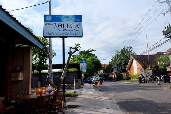 Warung Kolega Legian: Prasmanan Jawa Legendaris yang Ramah di Kantong