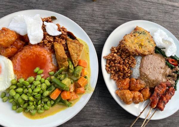 Warung Local Uluwatu: Berapa Harga Nasi Campurnya?