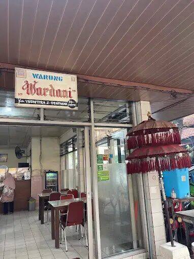 Warung Wardani Denpasar: Nasi Campur Bali Legendaris yang Bikin Ketagihan