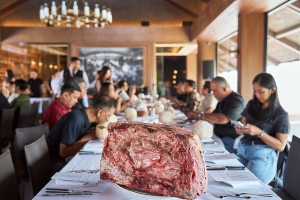 Wolfgang's Steakhouse Bali Resmi Buka di Petitenget