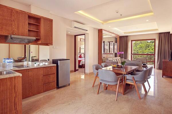 Royal Tulip Springhill Resort Jimbaran 11