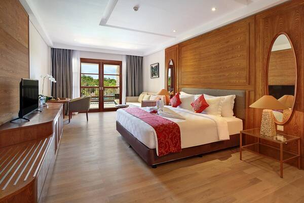 Royal Tulip Springhill Resort Jimbaran foto 4